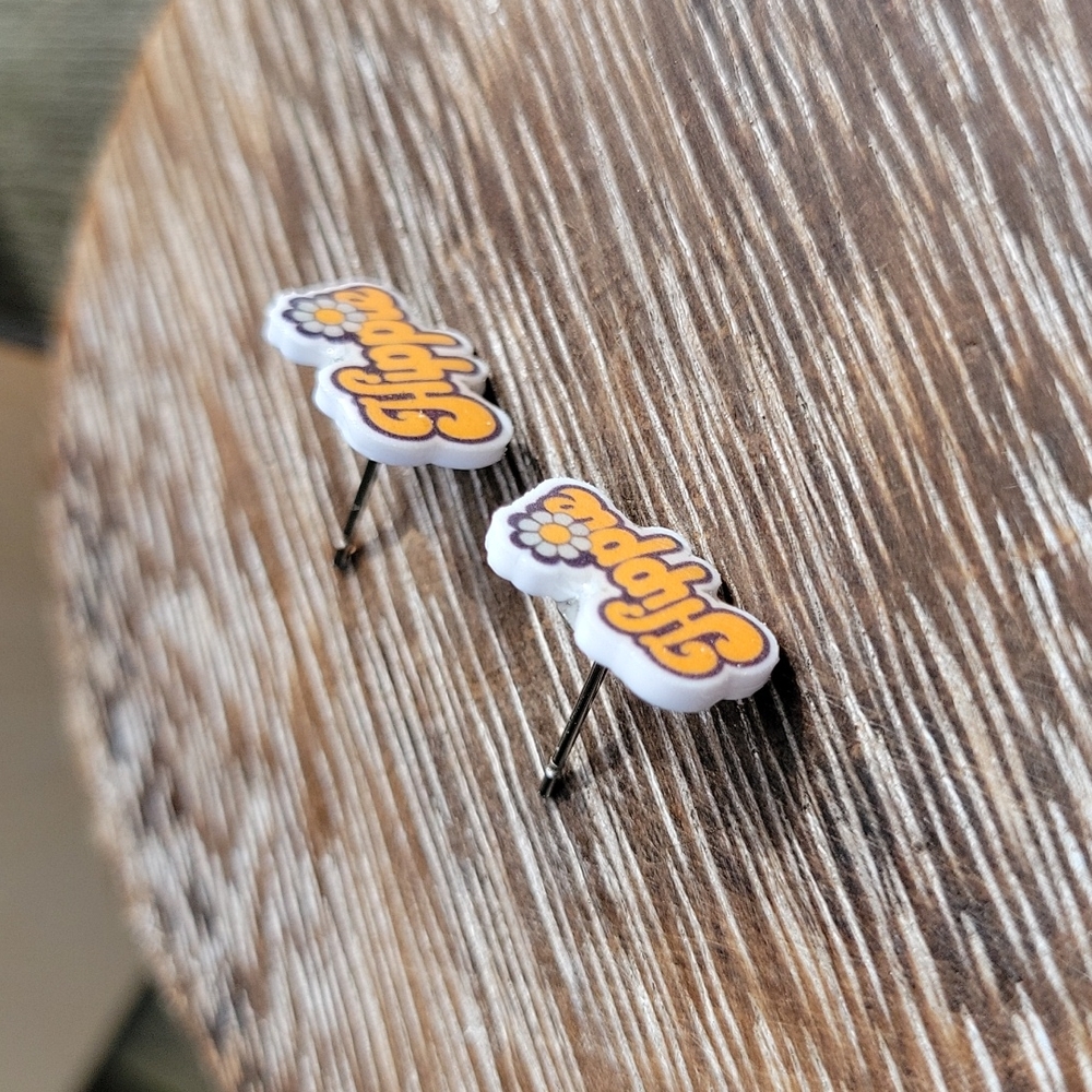 Hippie Flower Power Stud Earrings - Picture 6 of 6